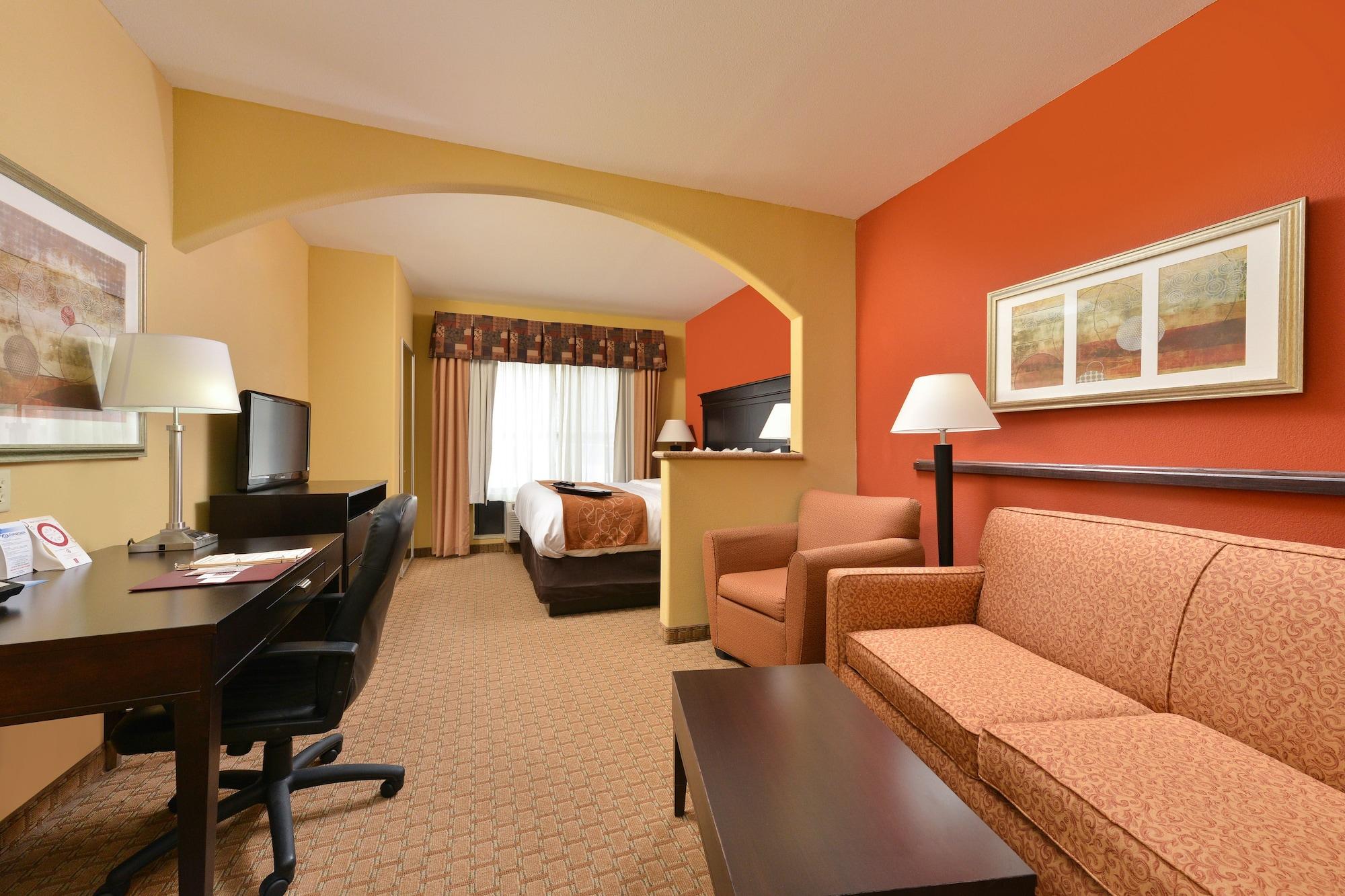 Comfort Suites Salina South Exteriér fotografie