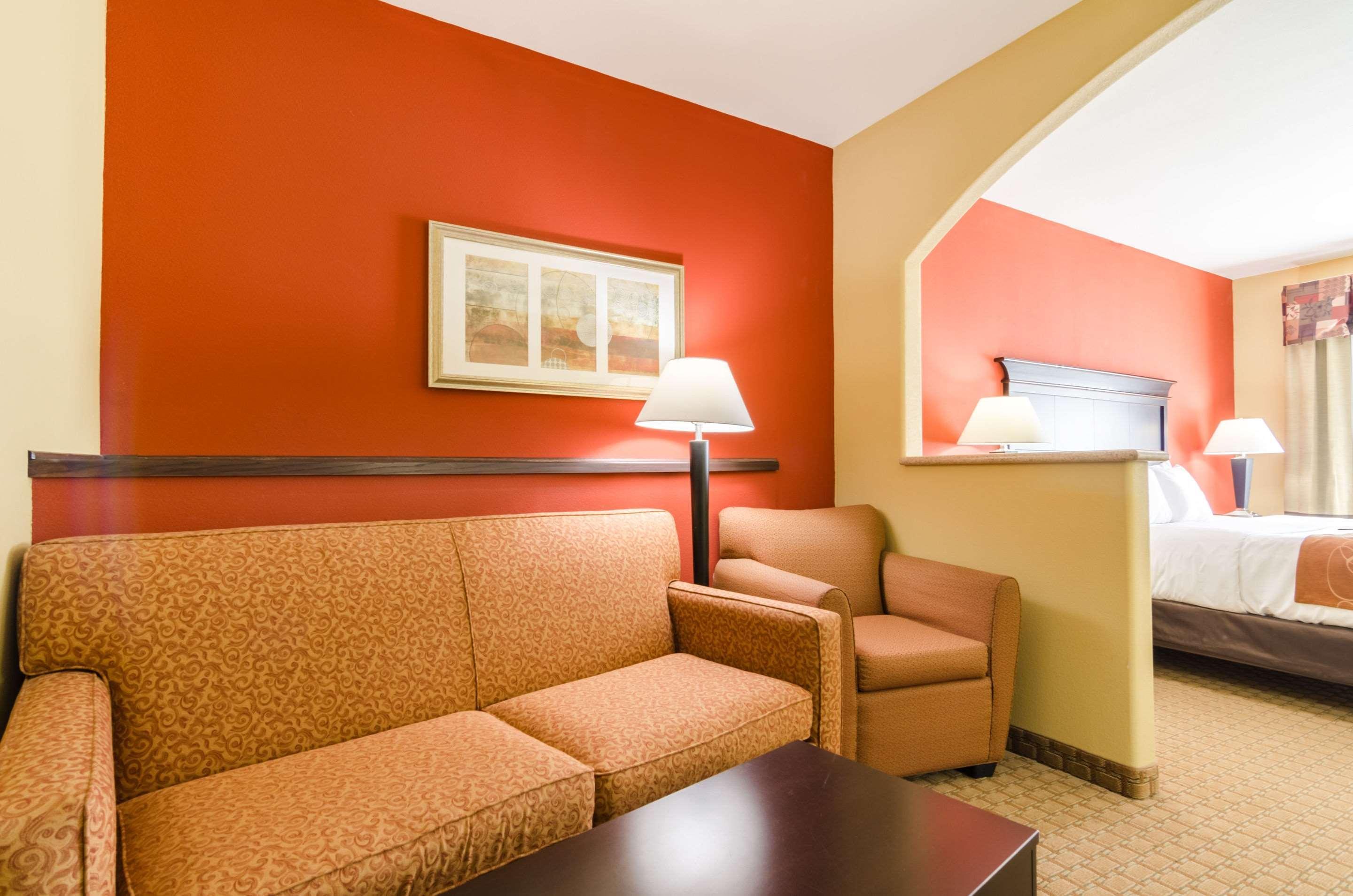 Comfort Suites Salina South Exteriér fotografie