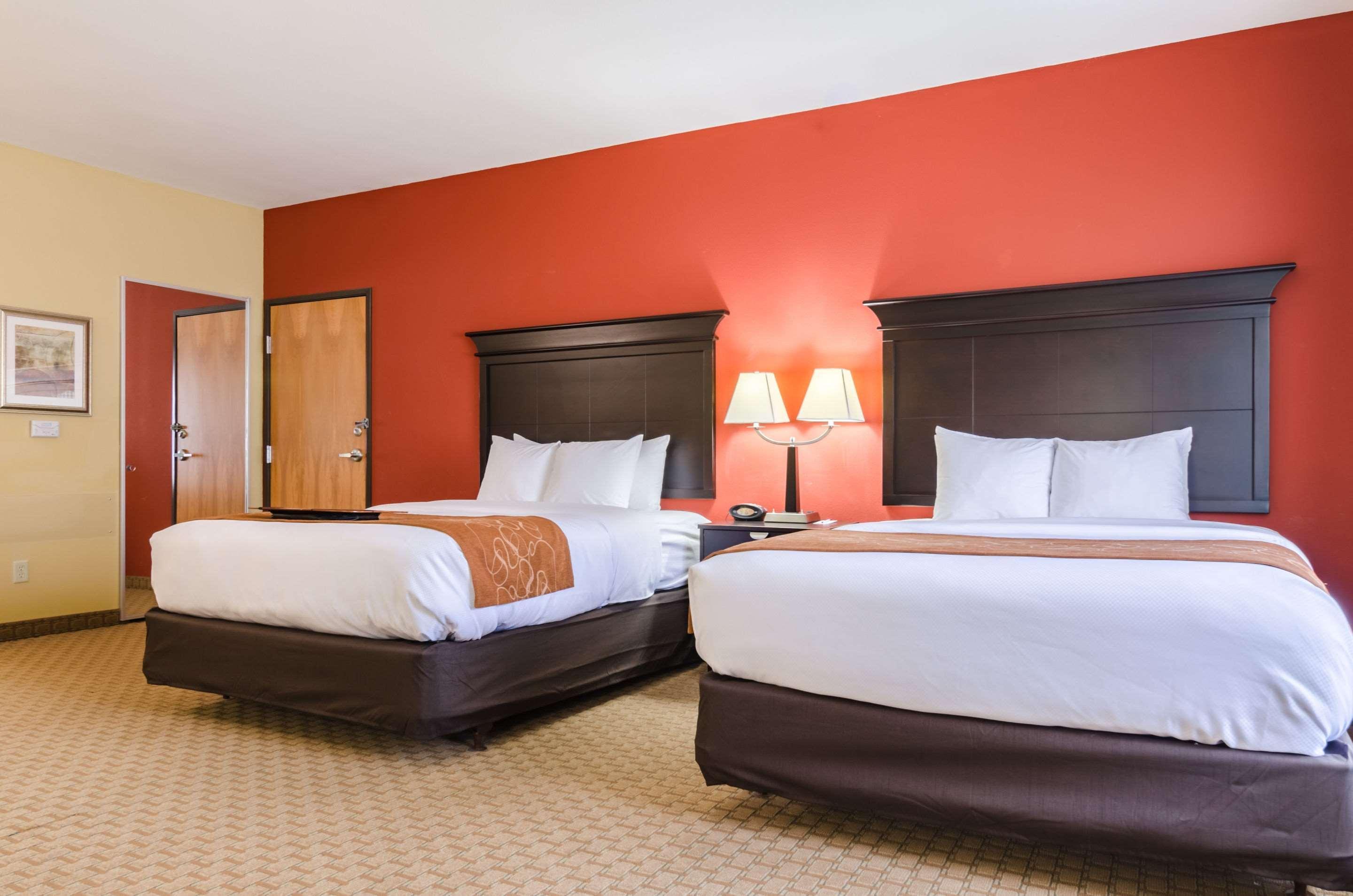 Comfort Suites Salina South Exteriér fotografie
