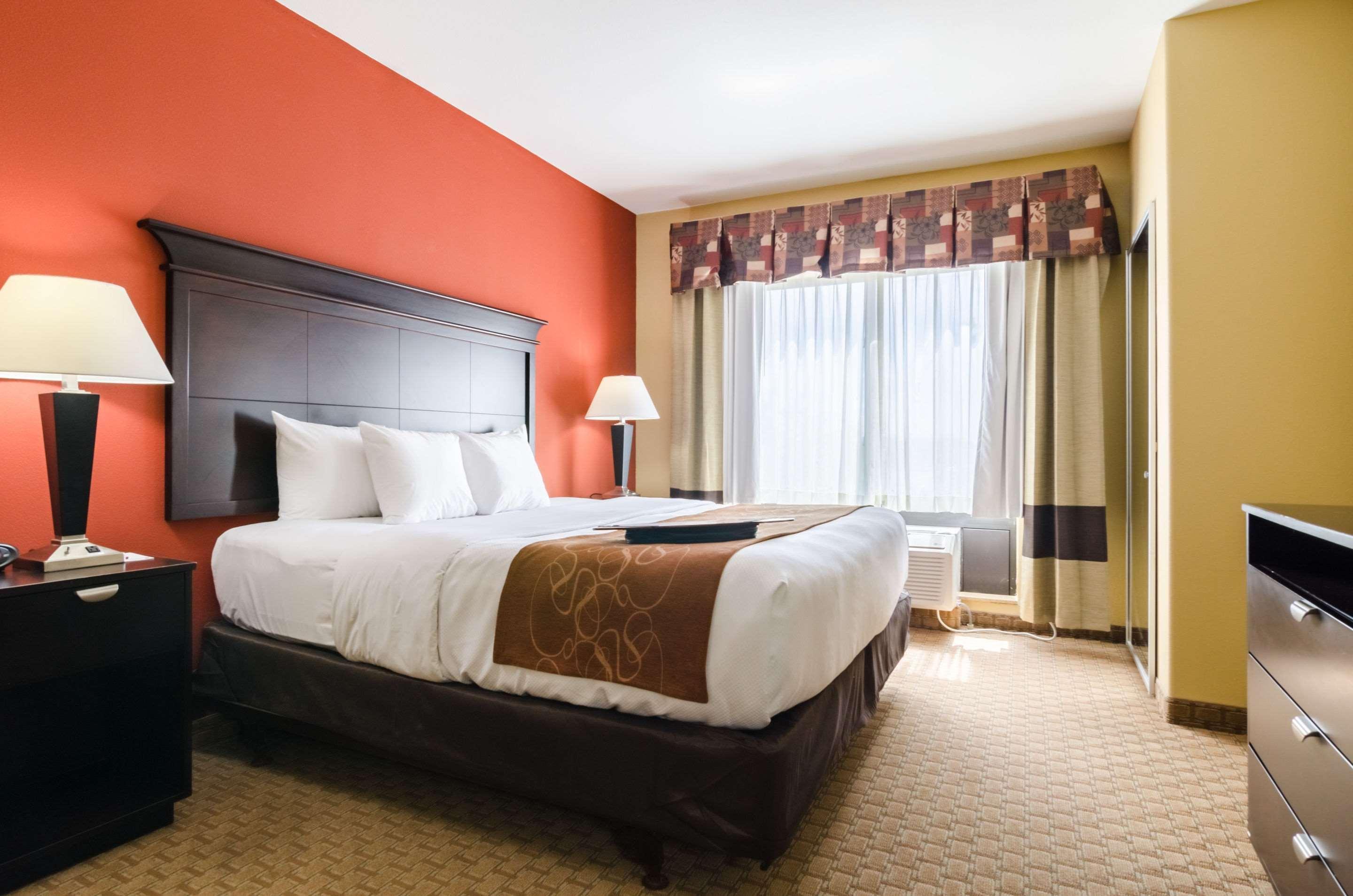 Comfort Suites Salina South Exteriér fotografie