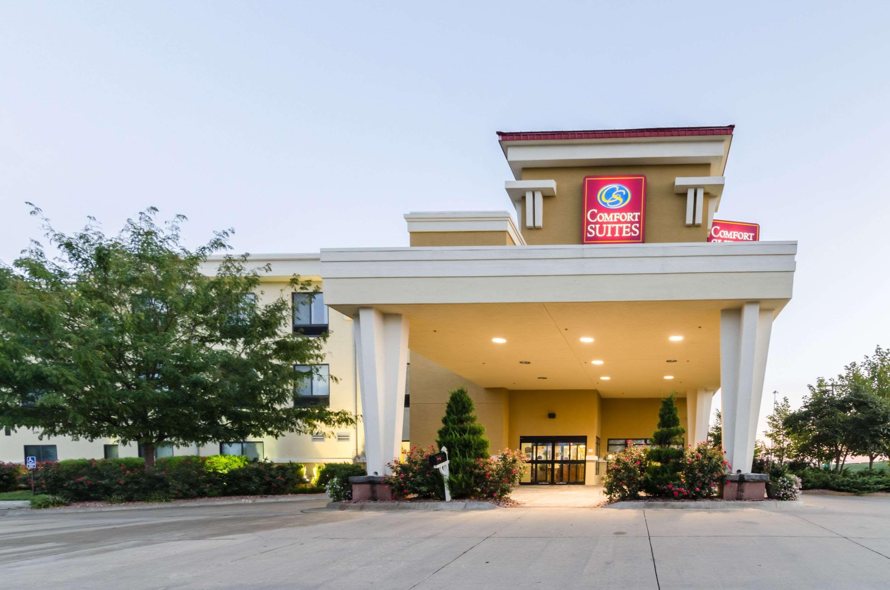 Comfort Suites Salina South Exteriér fotografie